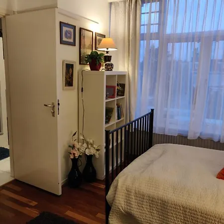 Gezellig 1e Etage *